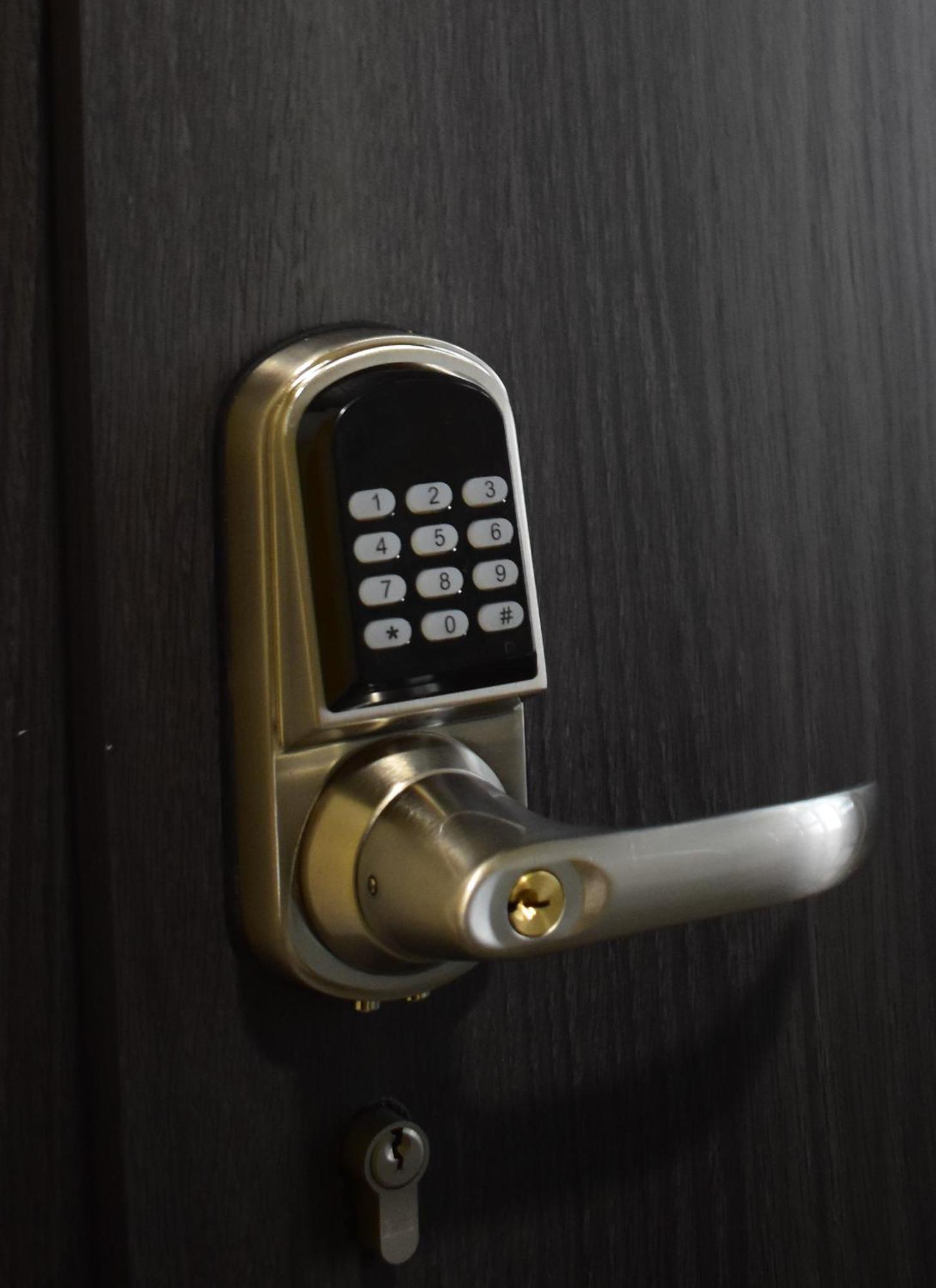 קטוביץ Apartament Mck 100M, Spodek 150M, Nospr מראה חיצוני תמונה