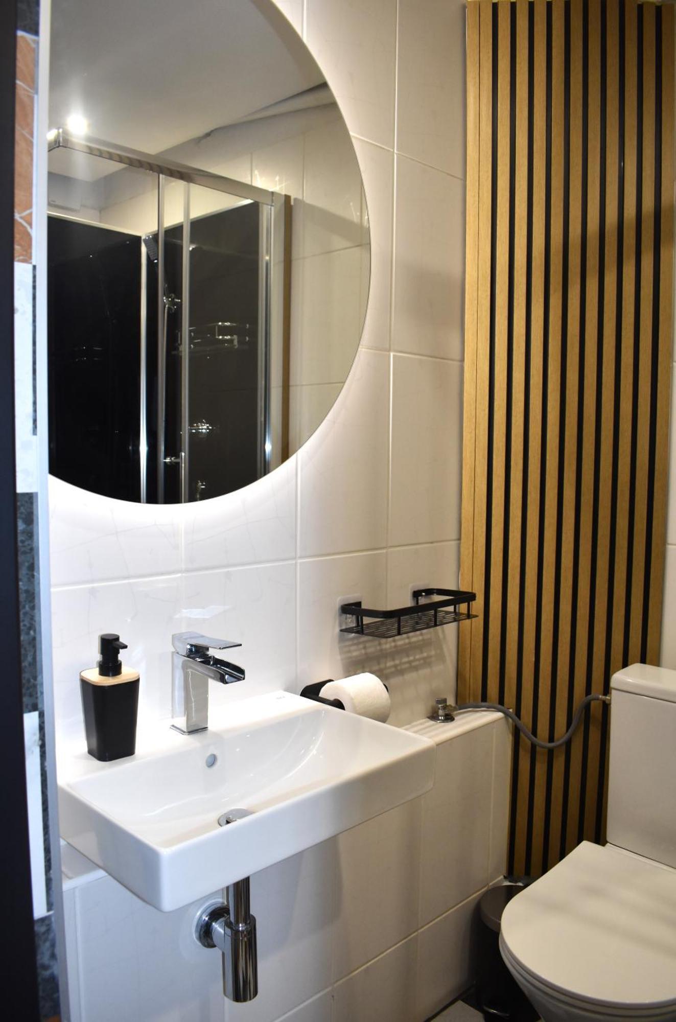 קטוביץ Apartament Mck 100M, Spodek 150M, Nospr מראה חיצוני תמונה